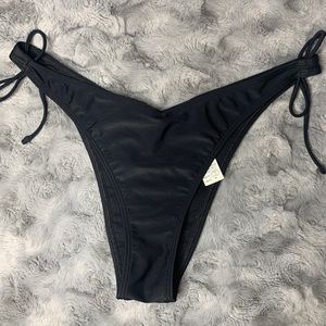 NWOT high leg bikini bottoms